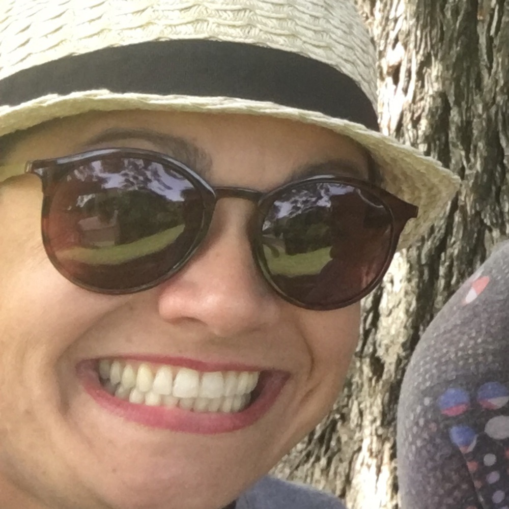 Meet your Posher, Lisa